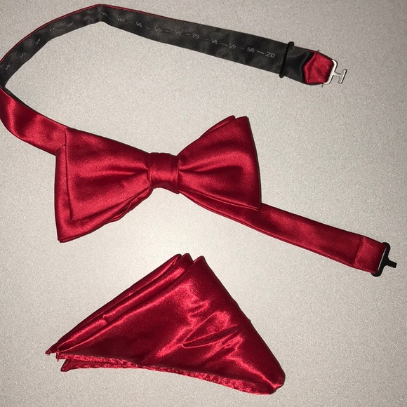 🎉HP🎉 NWOT Red Bow tie with pocket square - Picture 5 of 5